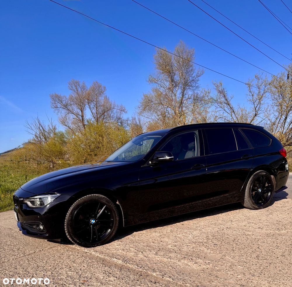 BMW Seria 3 318d xDrive - 5