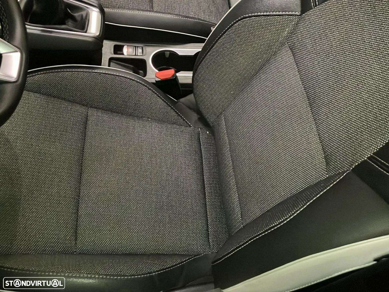 Renault Captur 1.0 TCe Techno - 11