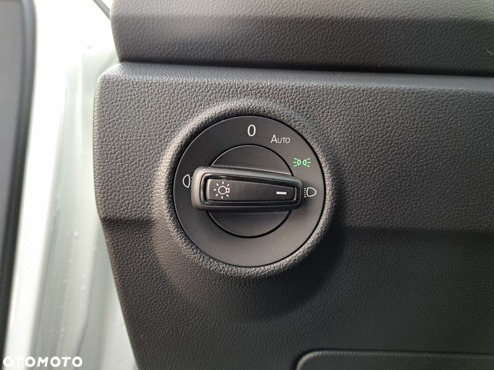 Volkswagen T-Roc 1.5 TSI Life Plus DSG - 14
