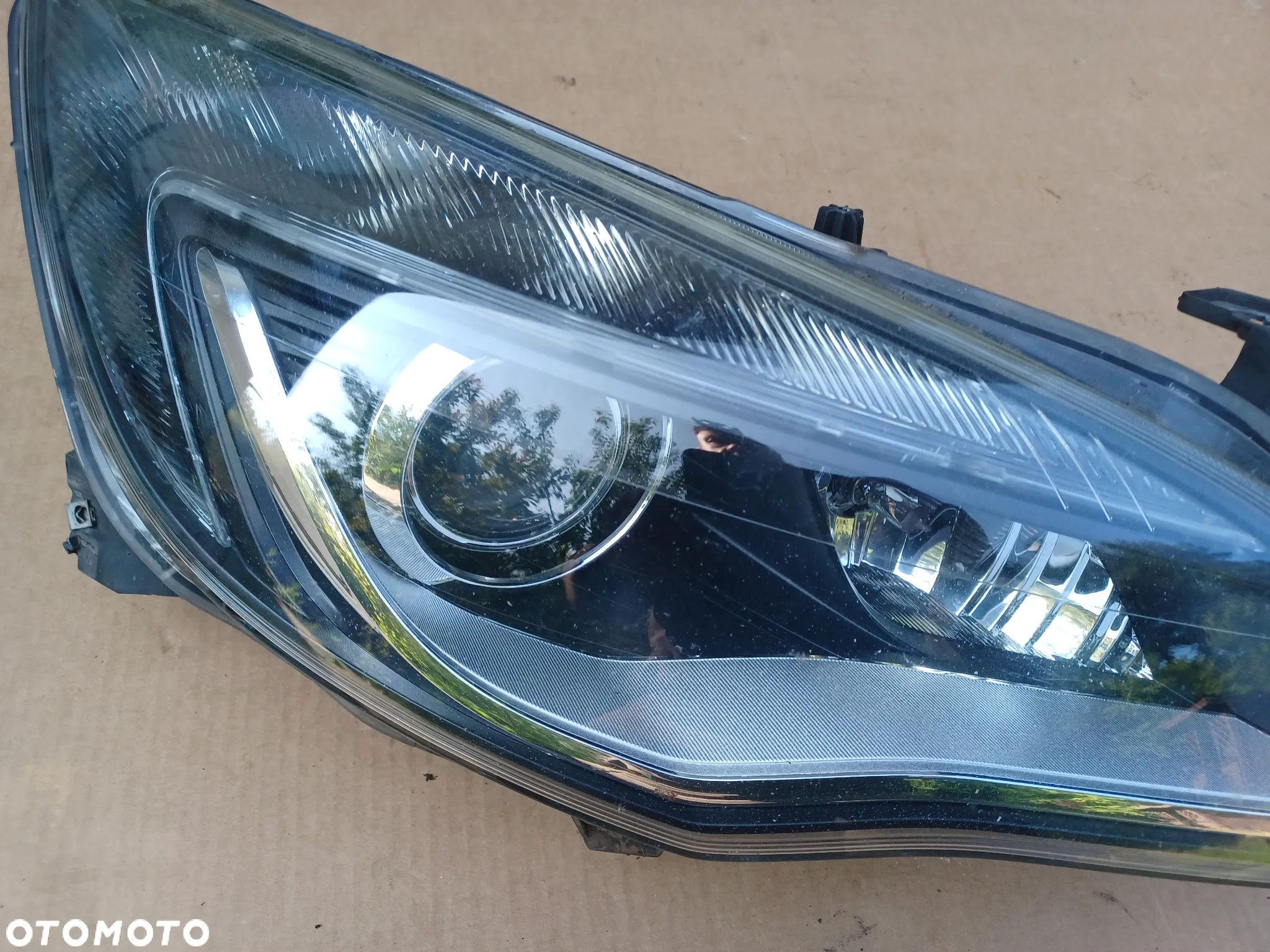 LAMPA PRZEDNIA PRAWA XENON OPEL ASTRA J EUROPA - 18