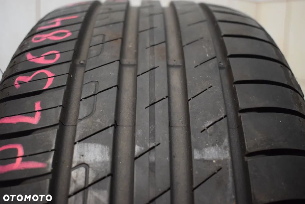 R17 225/45 Goodyear Efficient Grip Performance Wysyłka gratis! - 1