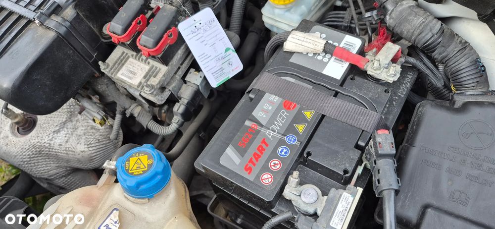 Fiat Punto 1.4 Easy S&S - 10