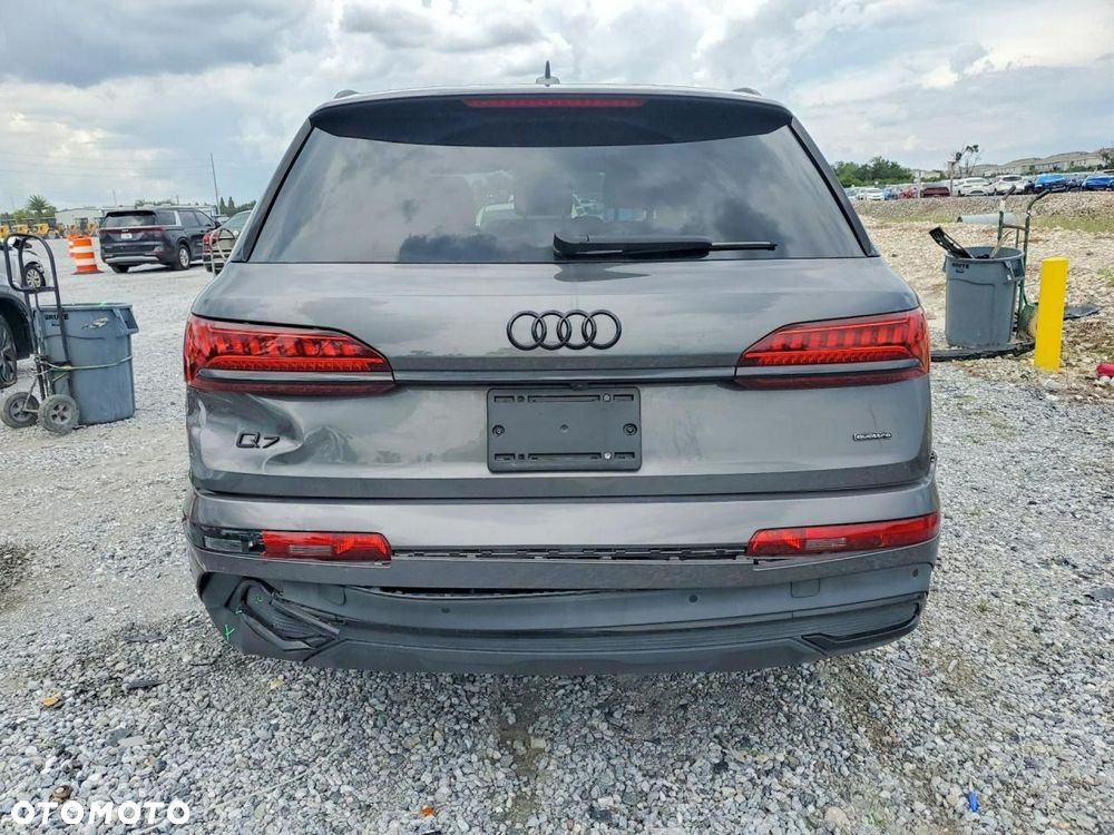 Audi Q7 55 TFSI quattro tiptronic S line - 6