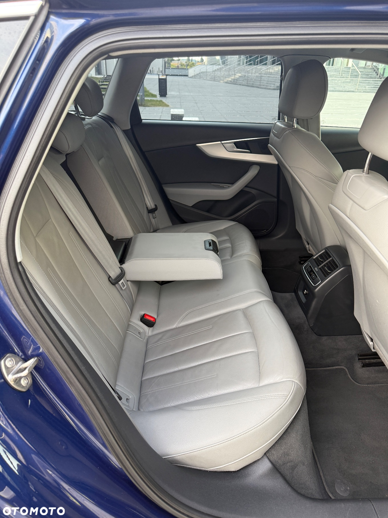 Audi A4 2.0 TDI Sport S tronic - 14