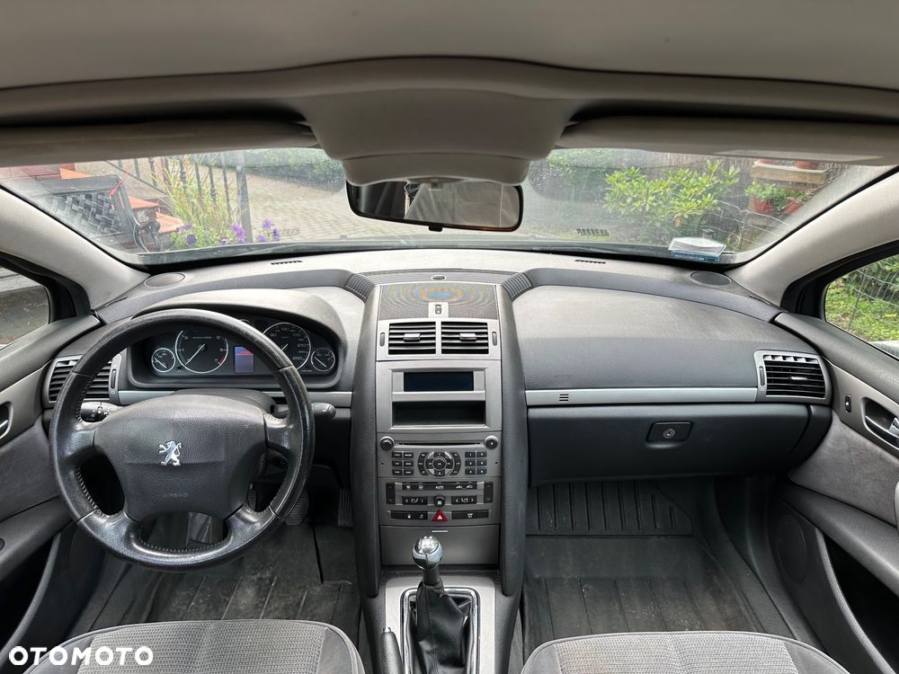 Peugeot 407 - 3