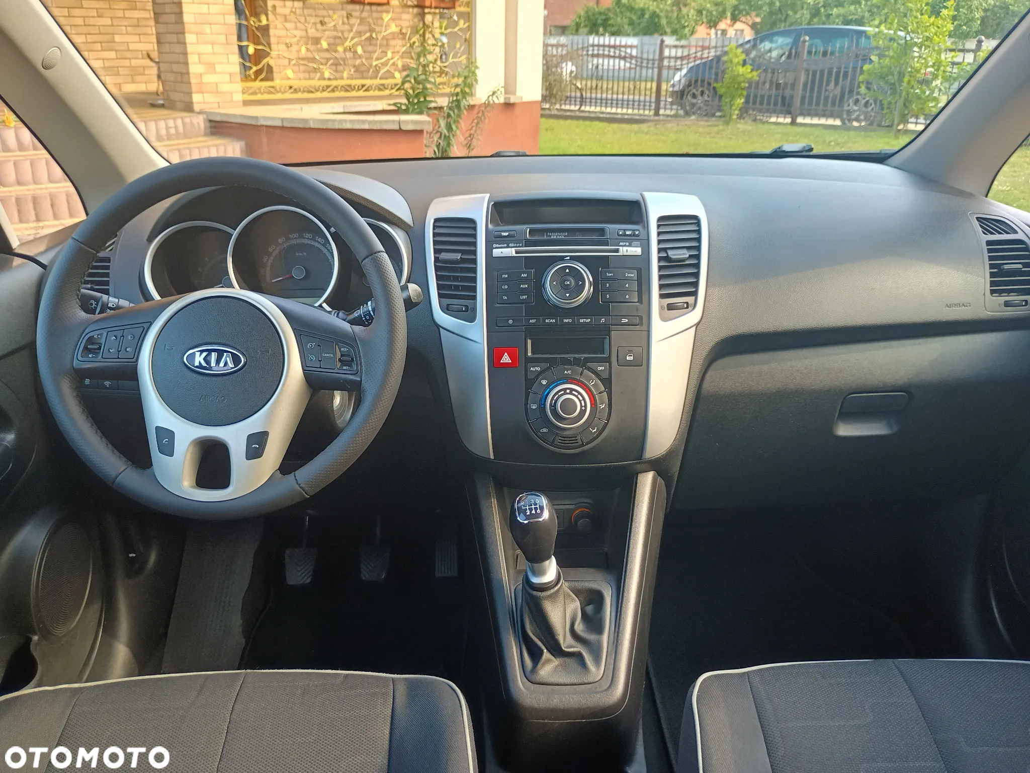 Kia Venga 1.4 CRDi 90 Attract - 10