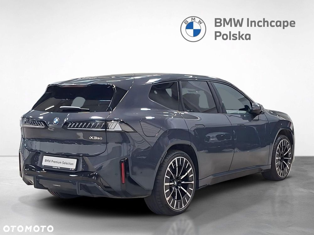 BMW iX3 - 6