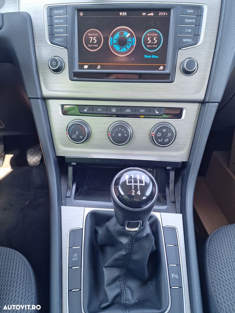 Volkswagen Golf 1.6 TDI BlueMotion Comfortline - 7