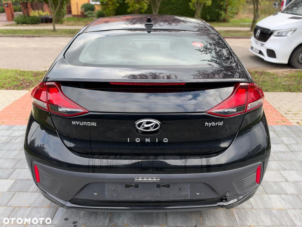 Hyundai IONIQ - 6