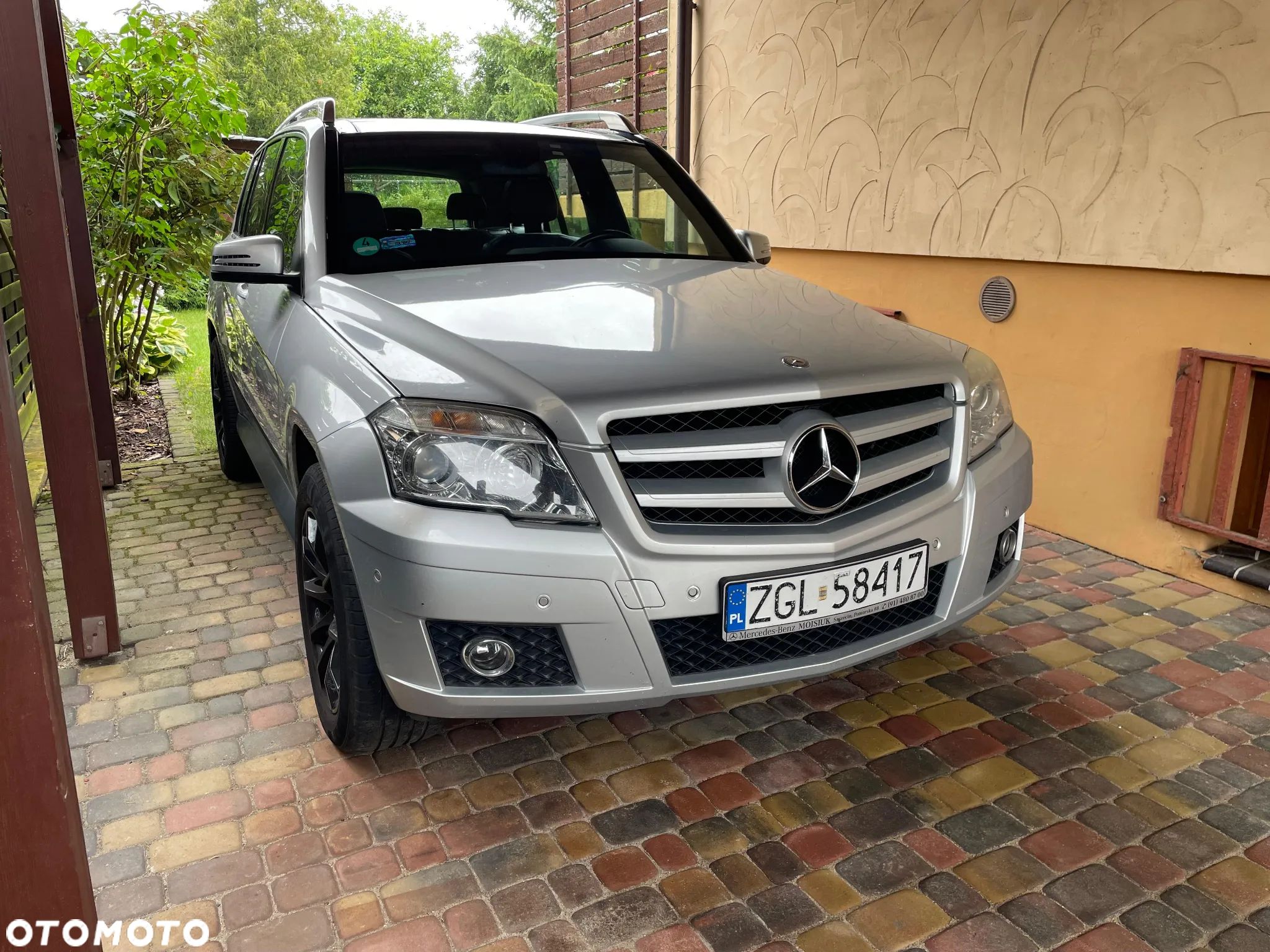 Mercedes-Benz GLK 220 CDI (BlueEFFICIENCY) 7G-TRONIC - 1