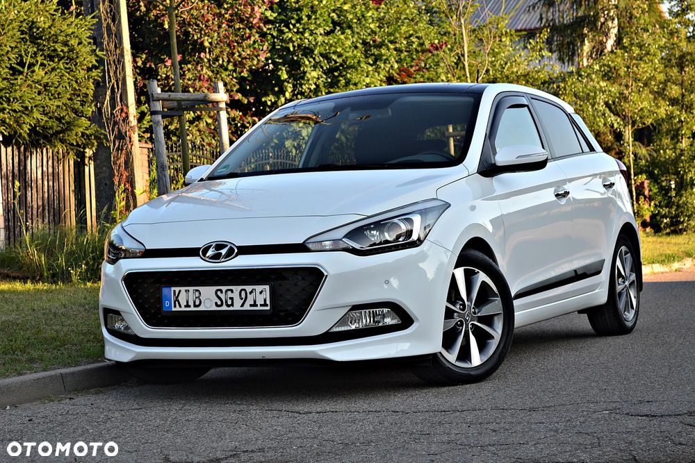 Hyundai i20 1.2 YES Gold - 2