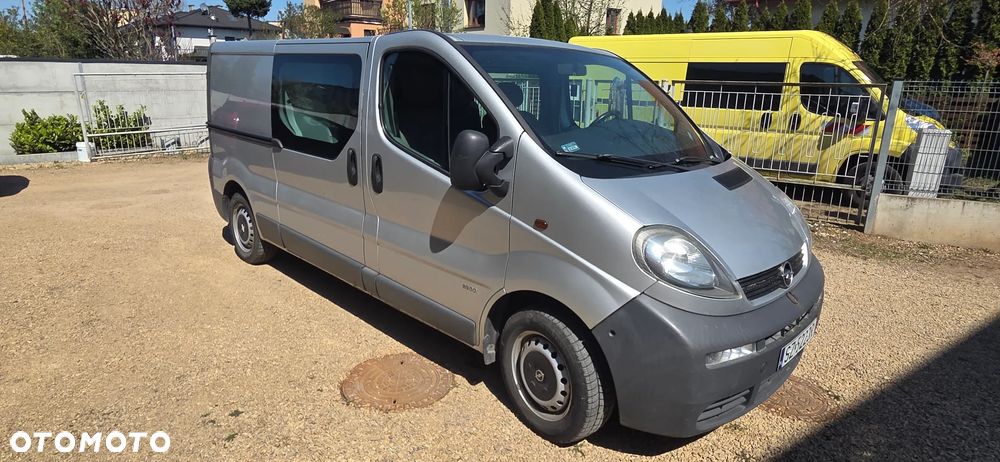 Opel Vivaro - 2