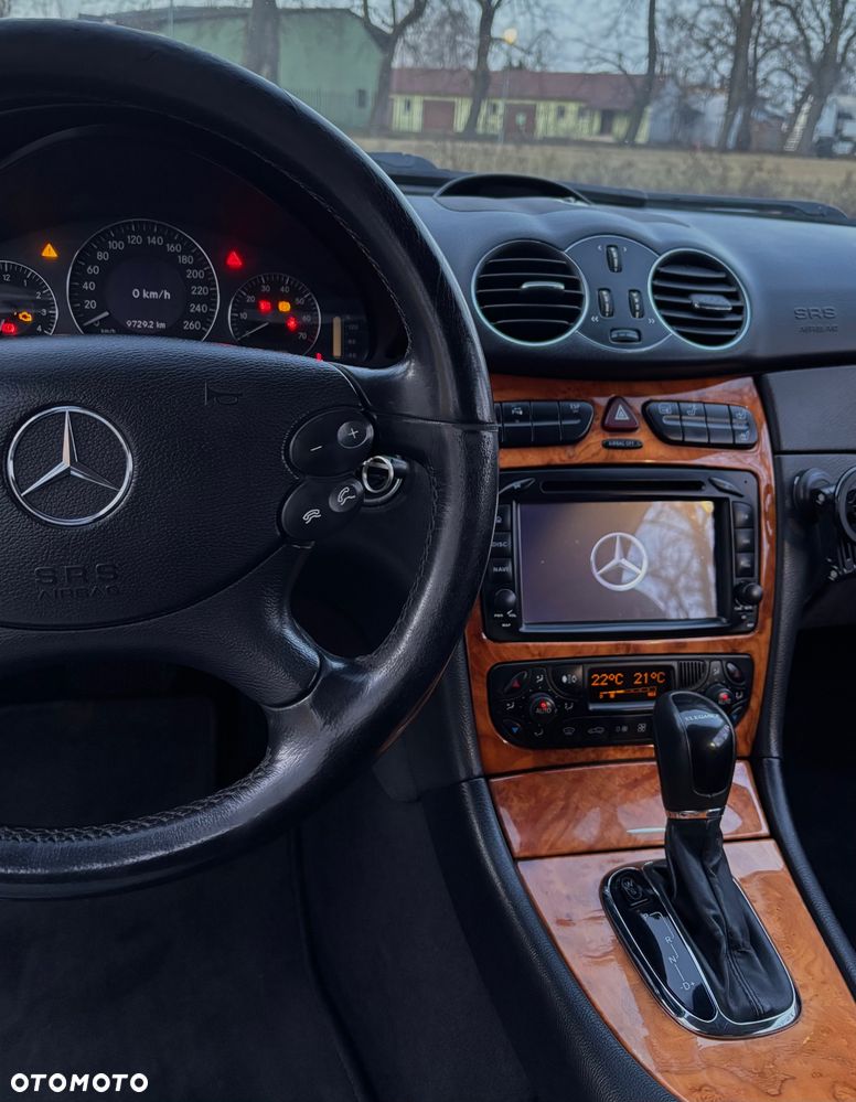 Mercedes-Benz CLK - 15