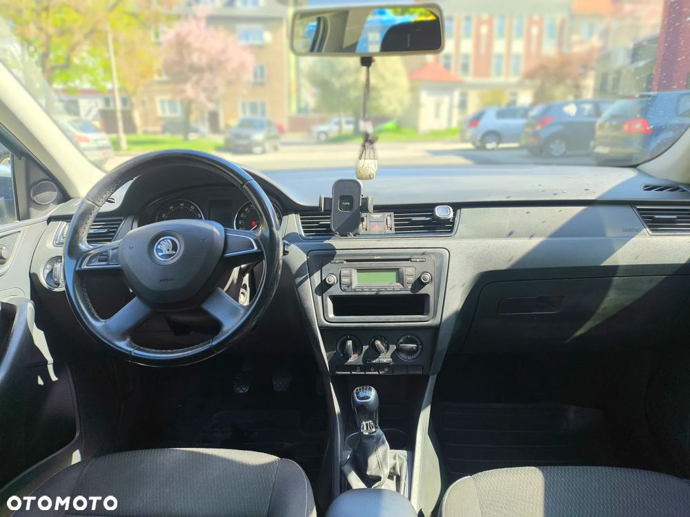 Skoda RAPID 1.2 TSI Active - 11