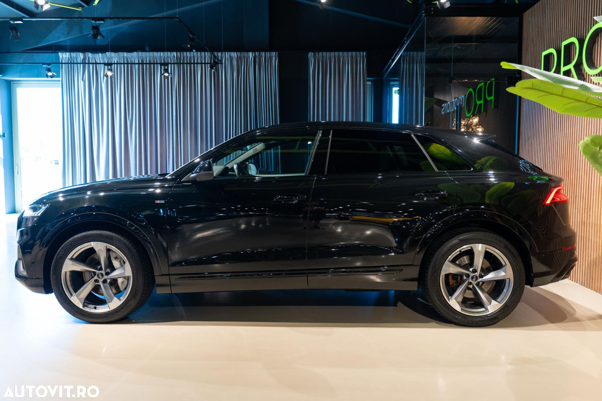 Audi Q8 - 20