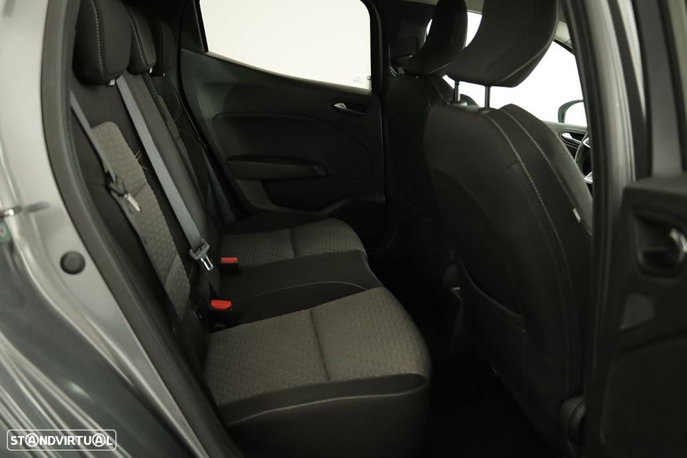 Renault Clio 1.0 TCe Evolution - 24