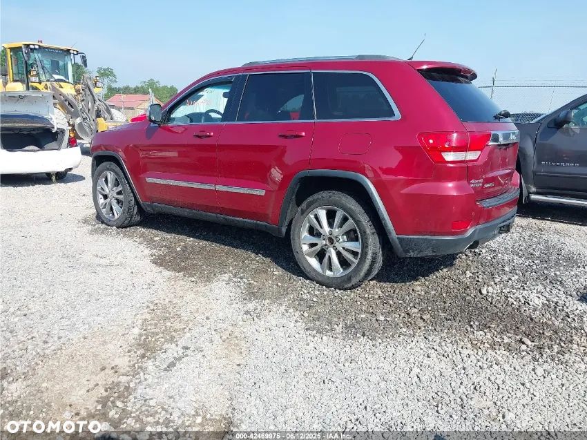 Jeep Grand Cherokee - 19