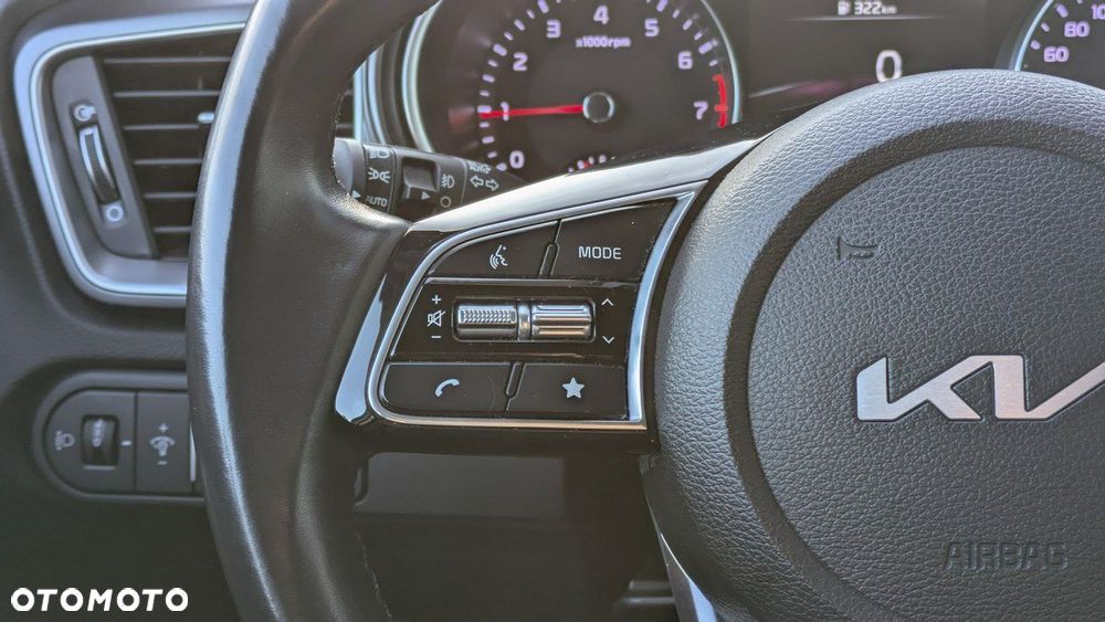 Kia Ceed 1.5 T-GDI M - 19