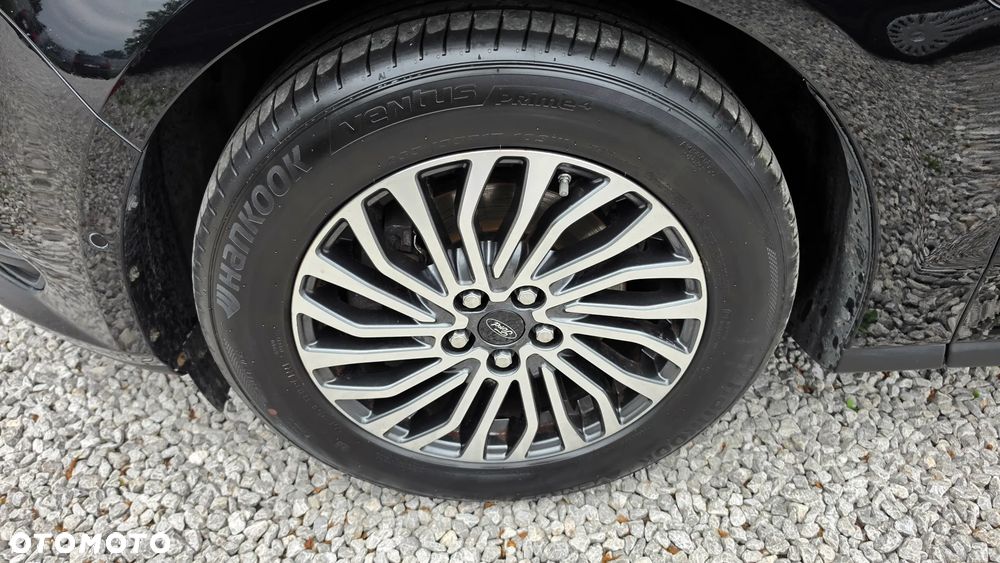 Ford S-Max - 22