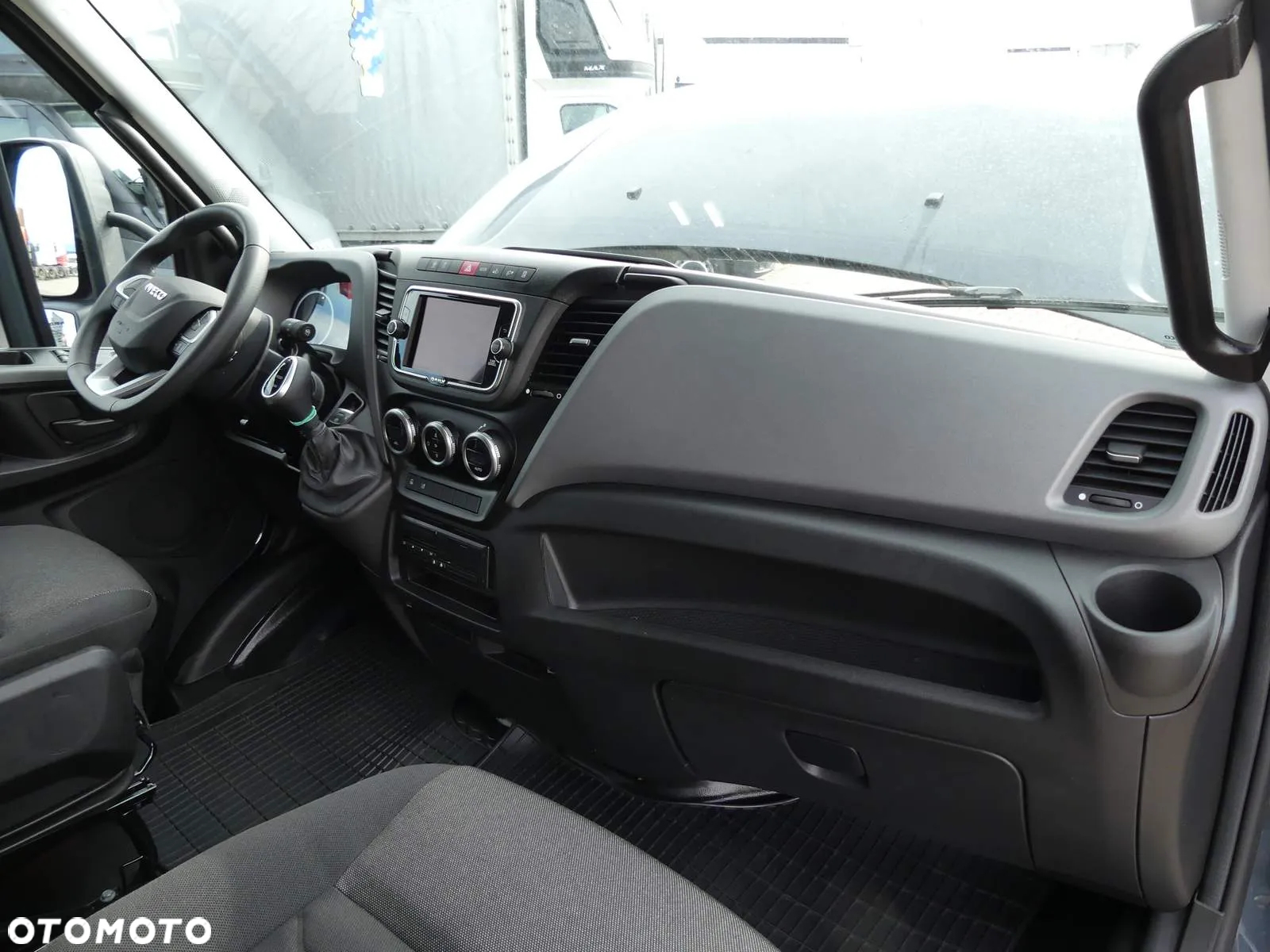 Iveco JEGGER 70C18 3.0 175KM - 6