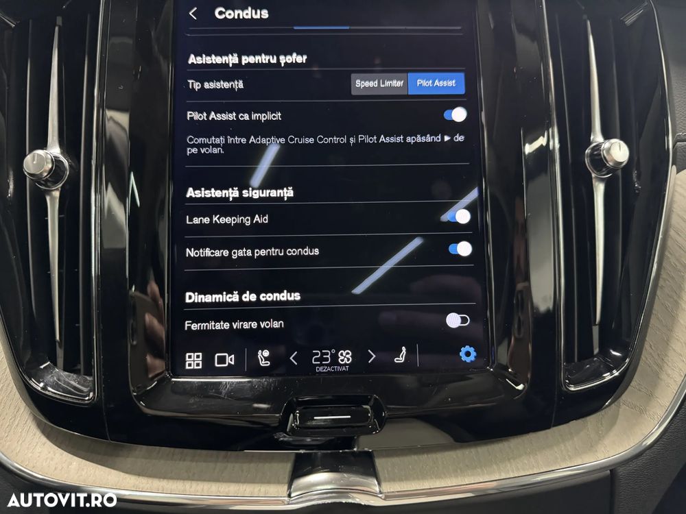 Volvo XC 60 T6 AWD Recharge Geartronic Inscription - 18