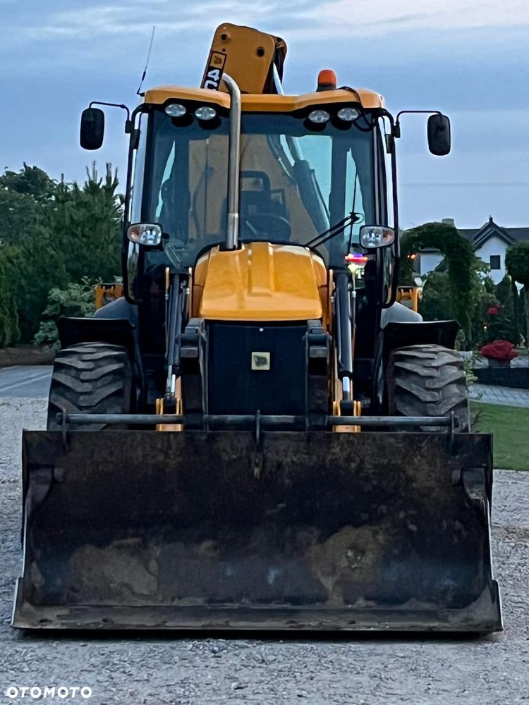 JCB 4CX - 5