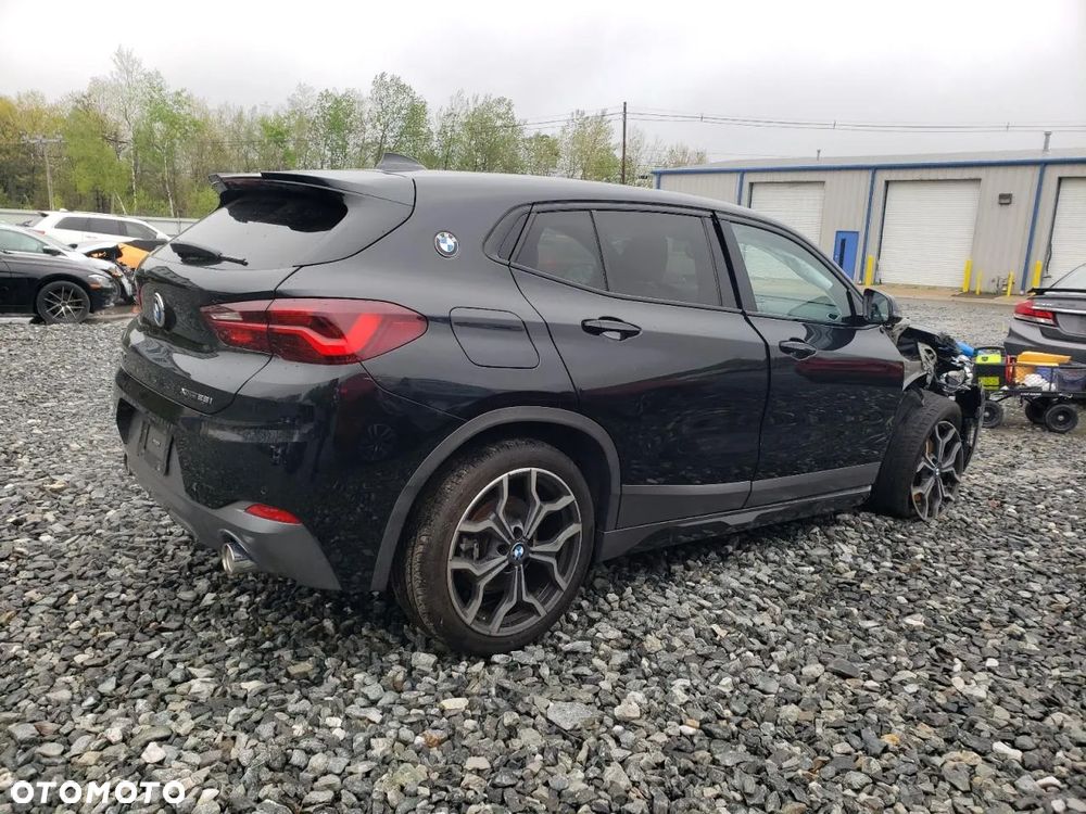 BMW X2 - 4