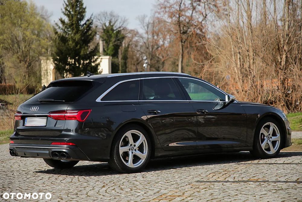 Audi A6 Avant - 11