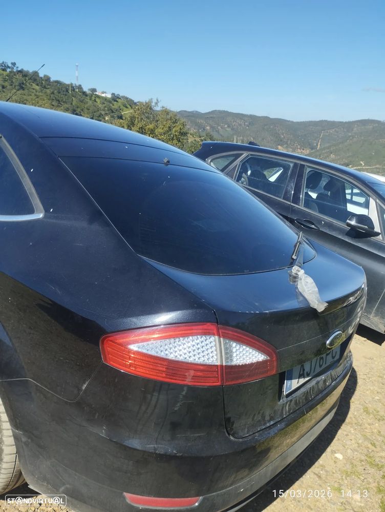 Ford Mondeo 2.0 TDCI Ghia - 4