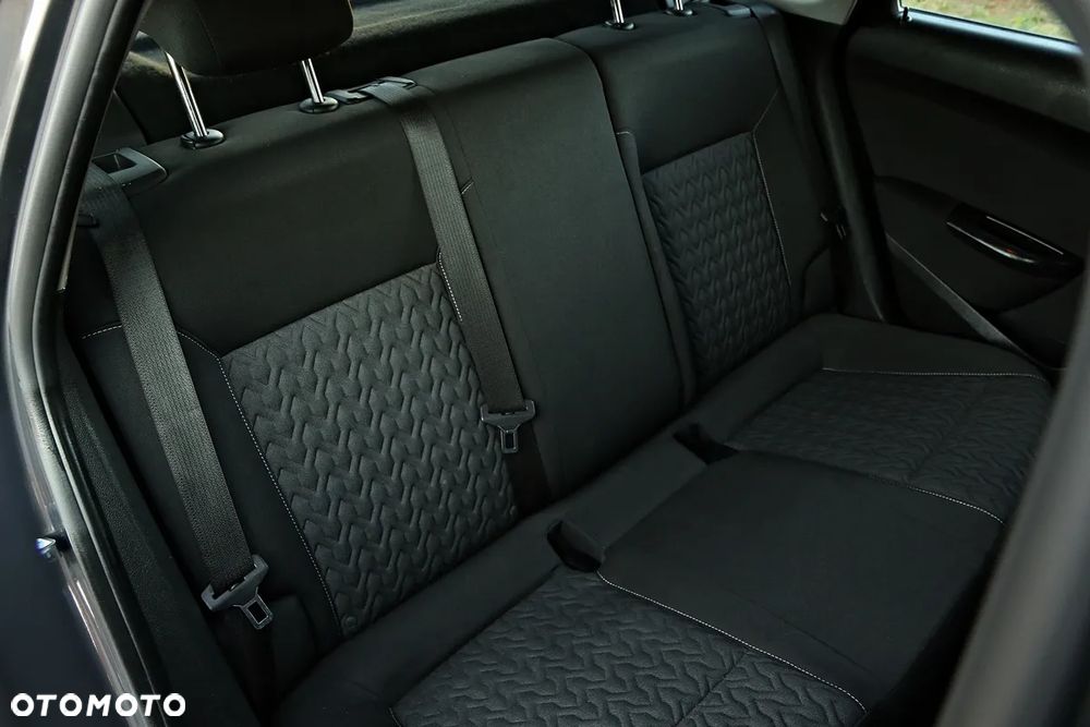 Opel Astra 1.7 CDTI DPF Cosmo - 10