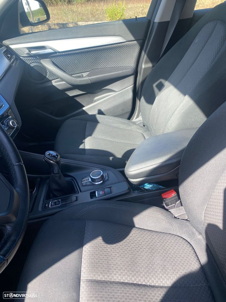 BMW X1 18 i sDrive - 26