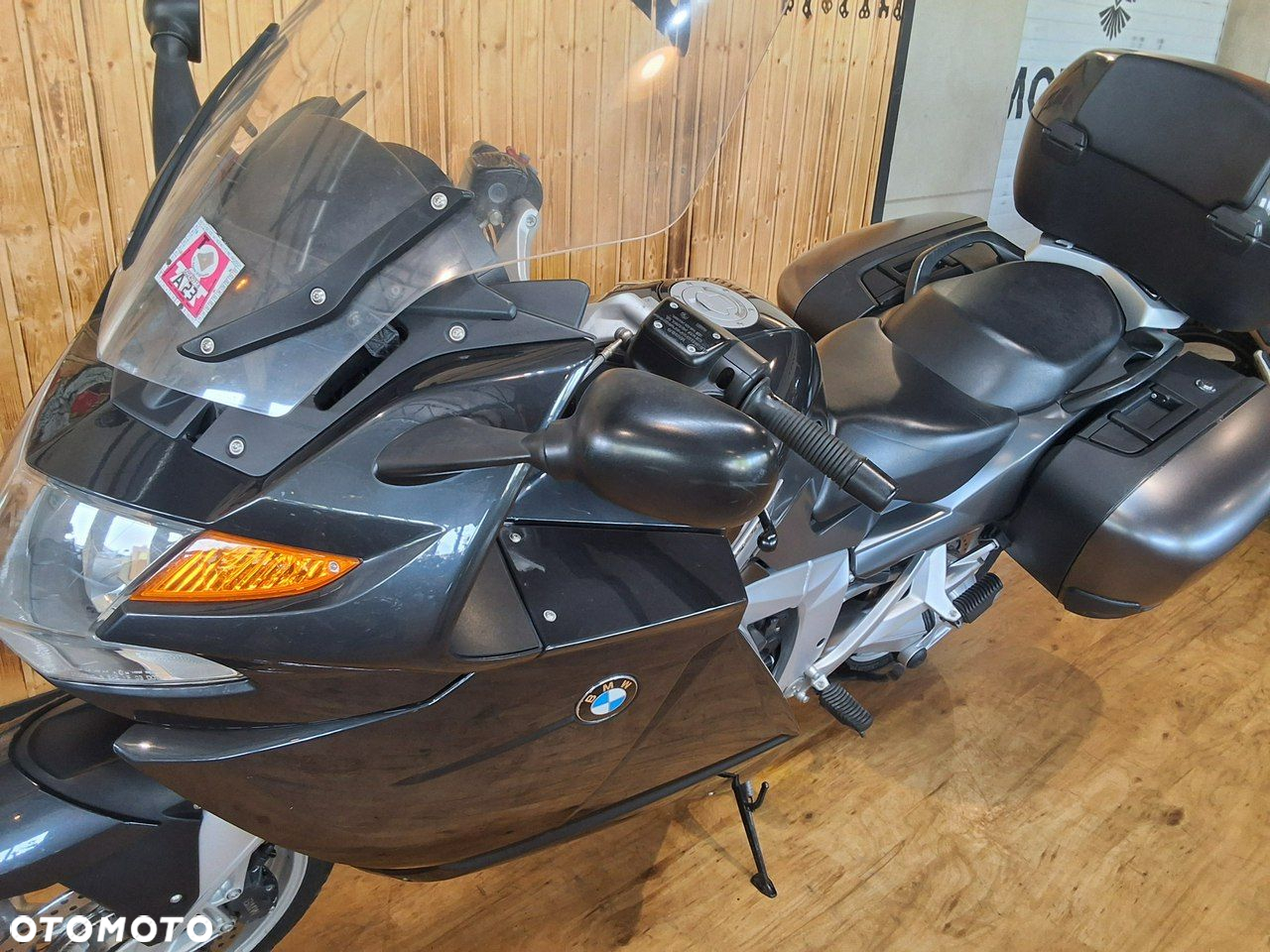 BMW K - 11