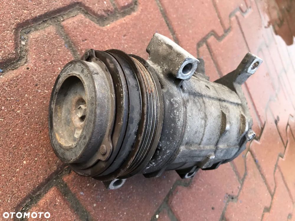 CADILLAC ESCALADE III 6,2 V8 2006-2014 SPRĘŻARKA KLIMATYZACJI KOMPRESOR - 5