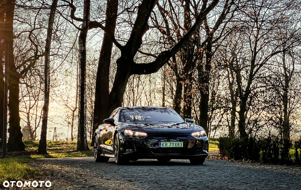 Audi e-tron GT 60 93kWh Quattro - 14