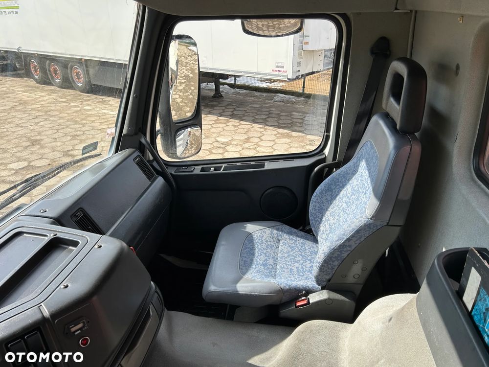 Volvo FM 250 WYWROTKA 3-STRONNA + HDS FASSI Z ROTATOREM F110A.21 / HYDRO-BURTA / WYWROT NA 3 STRONY / HAK ZACZEP / WAŻNY UDT !! - 32