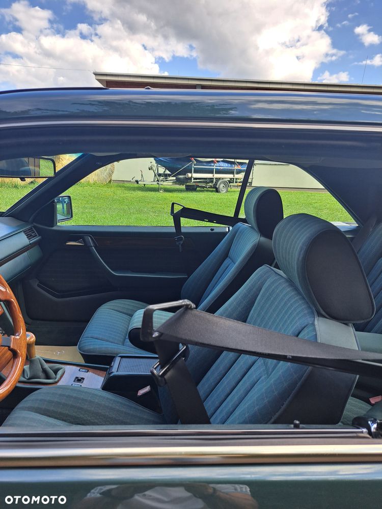 Mercedes-Benz W124 (1984-1993) - 15