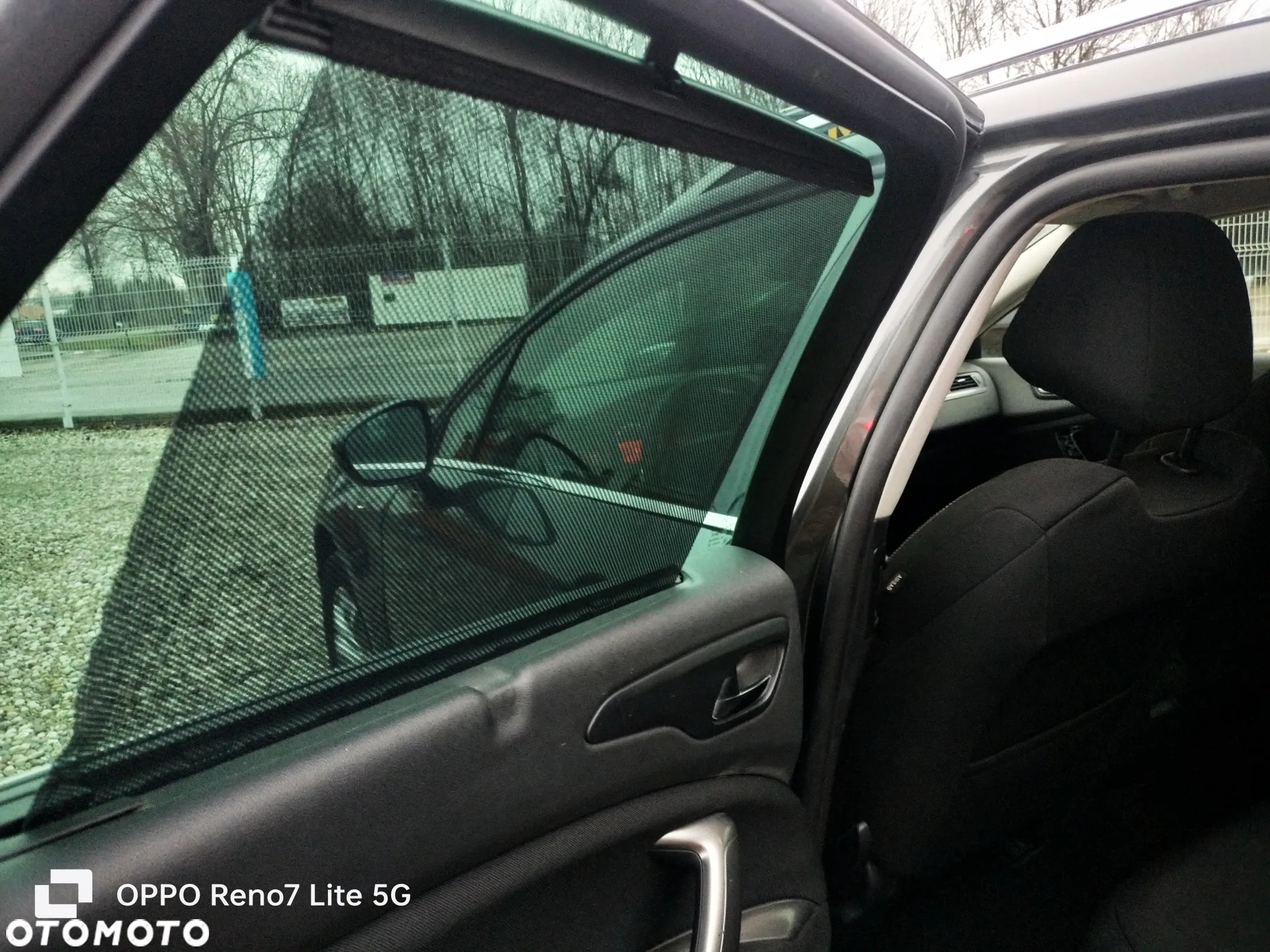 Citroën C5 e-HDi 115 EGS6 FAP Tendance - 17