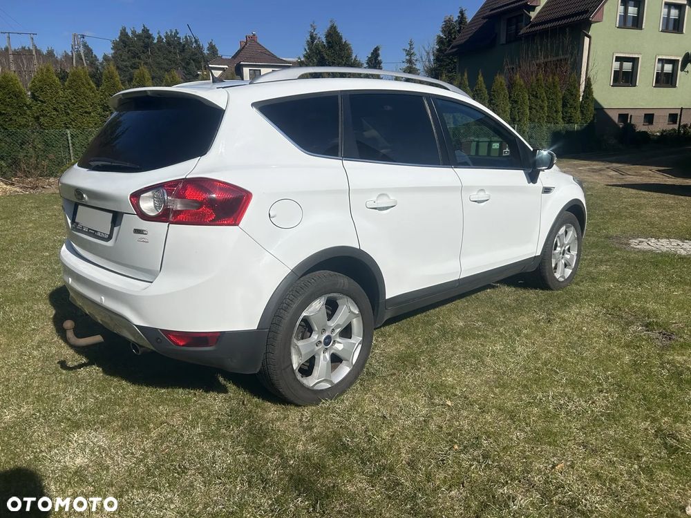 Ford Kuga 2.0 TDCi 4x4 Titanium - 6