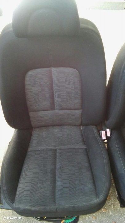 Peugeot 407 para peças ler descriçao do anuncio - 25