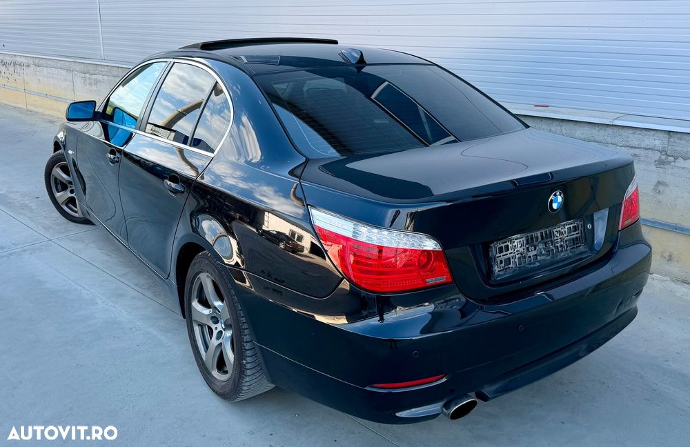 BMW Seria 5 520d Aut. Edition Lifestyle - 17
