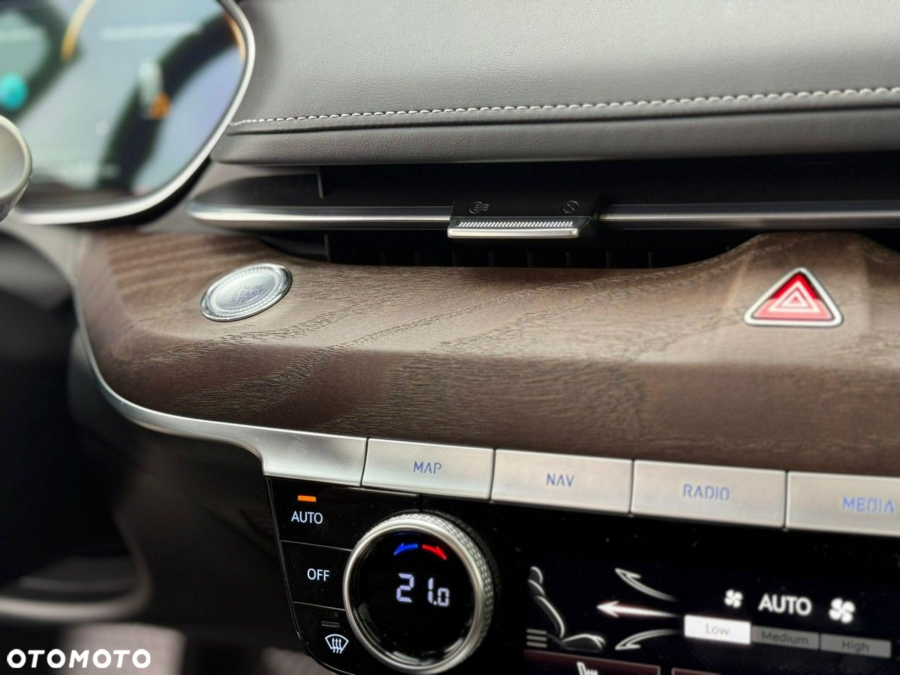 Genesis G80 - 29