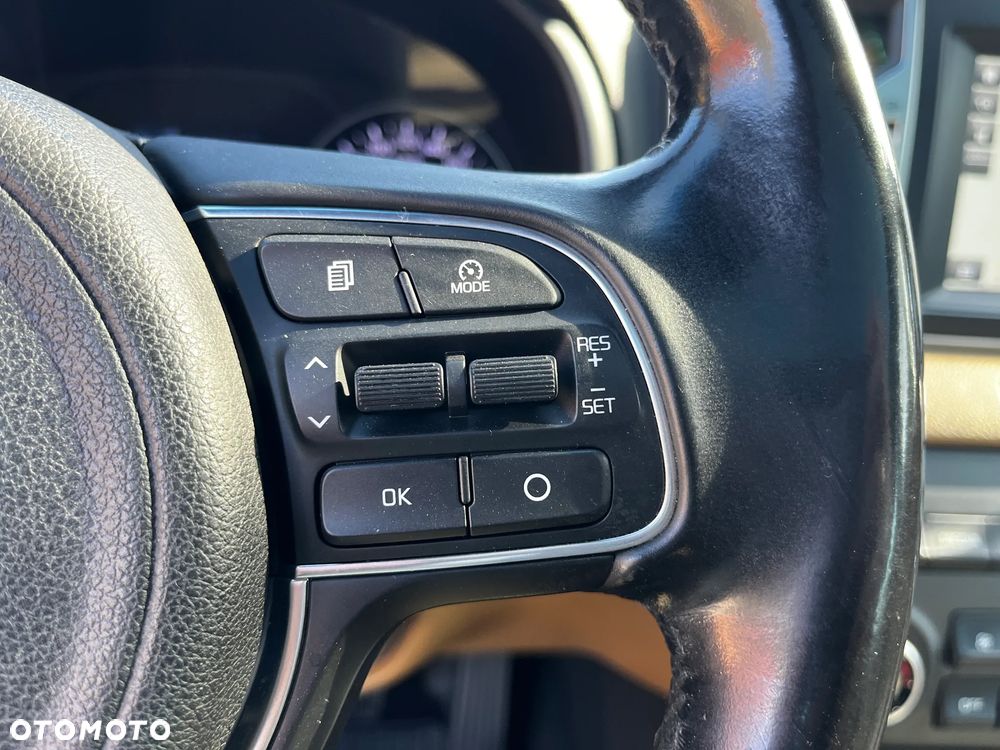 Kia Sportage 1.6 T-GDI Business Line 2WD - 26