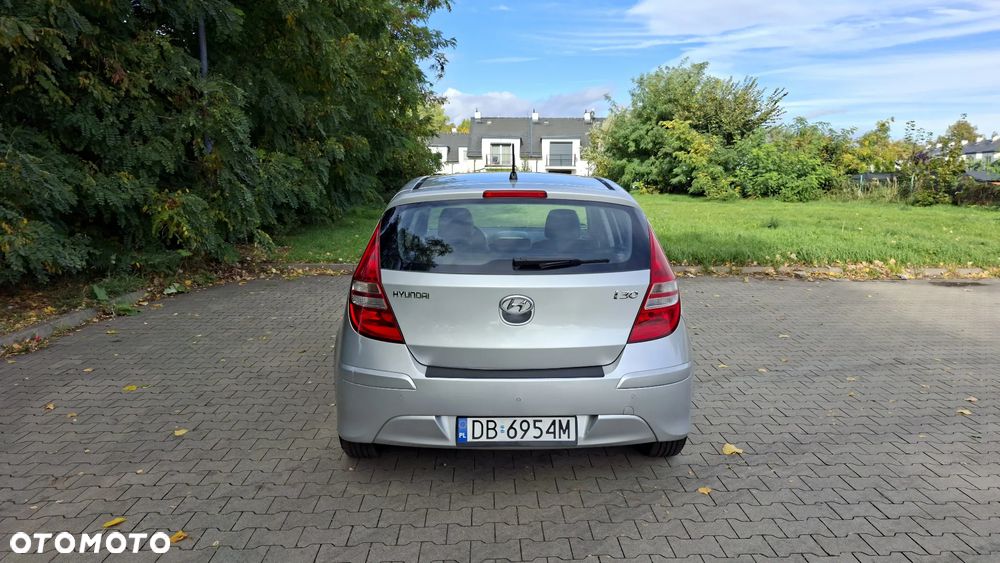 Hyundai i30 1.4 Edition Plus - 10