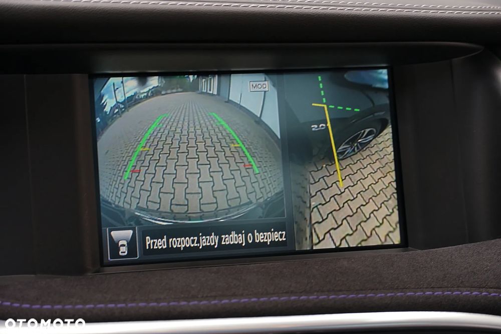 Infiniti Q30 2.0t DCT AWD Sport City Black - 40