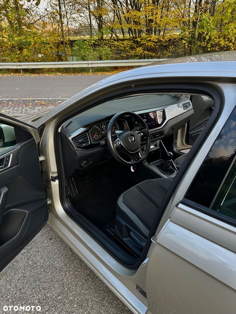 Volkswagen Polo - 10
