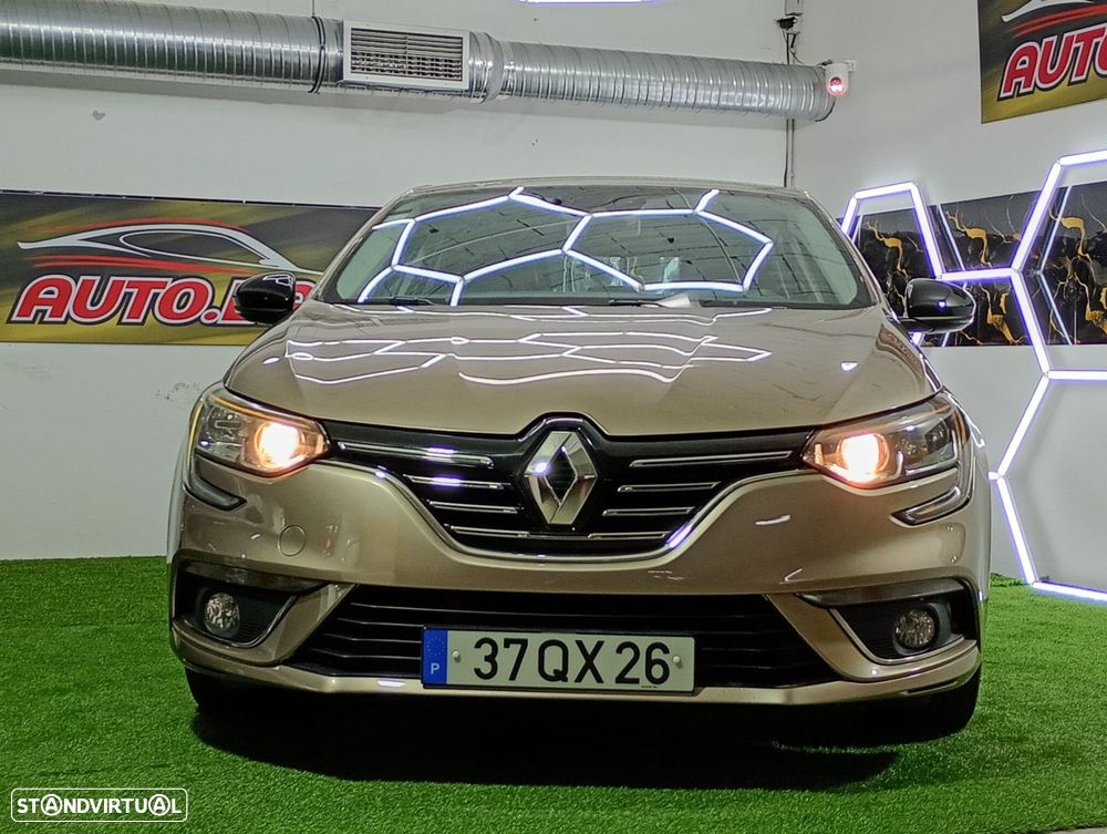 Renault Mégane 1.5 dCi Limited SS - 6