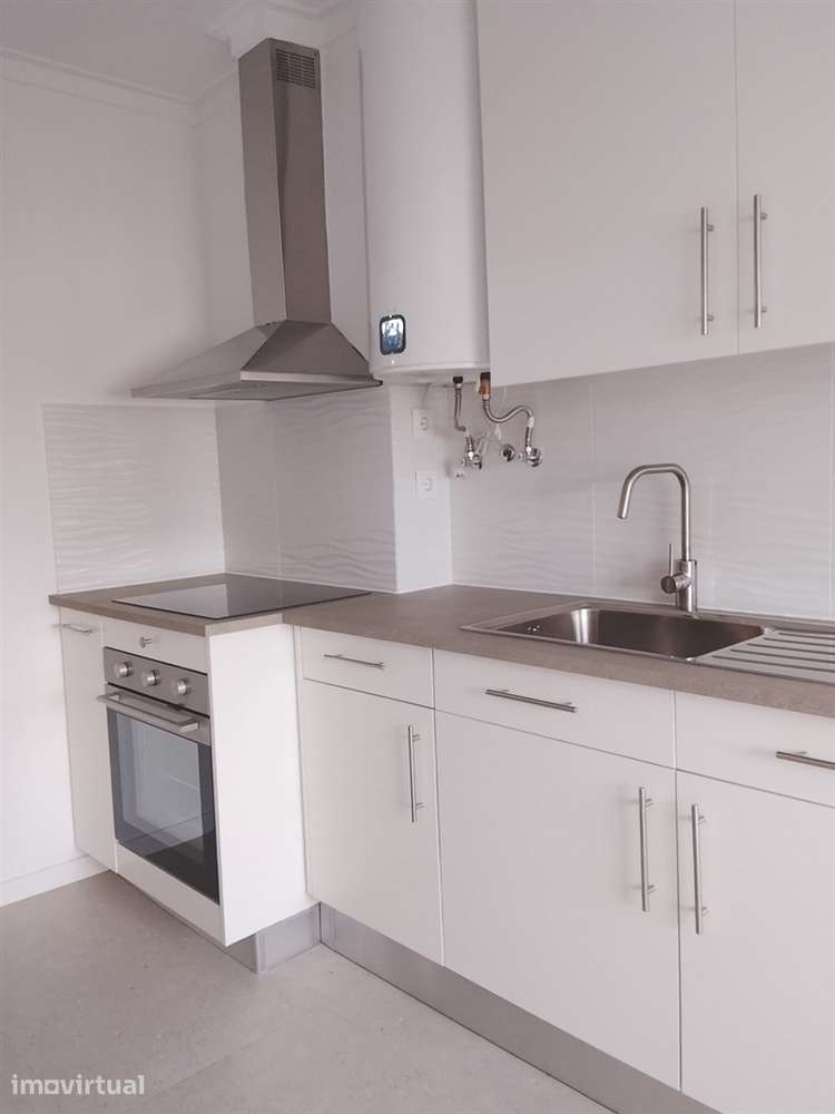 Apartamento T2 Arrendamento Queluz Centro - Grande imagem: 2/21