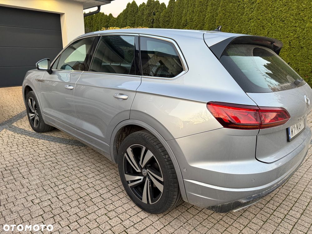 Volkswagen Touareg - 5