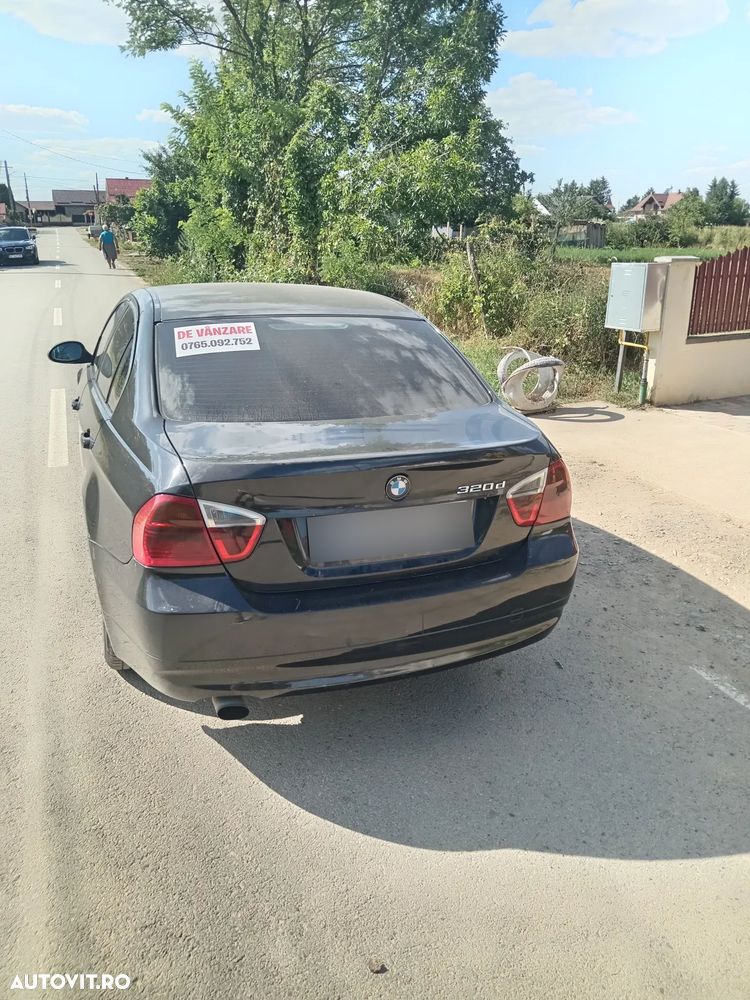 BMW Seria 3 320d - 2