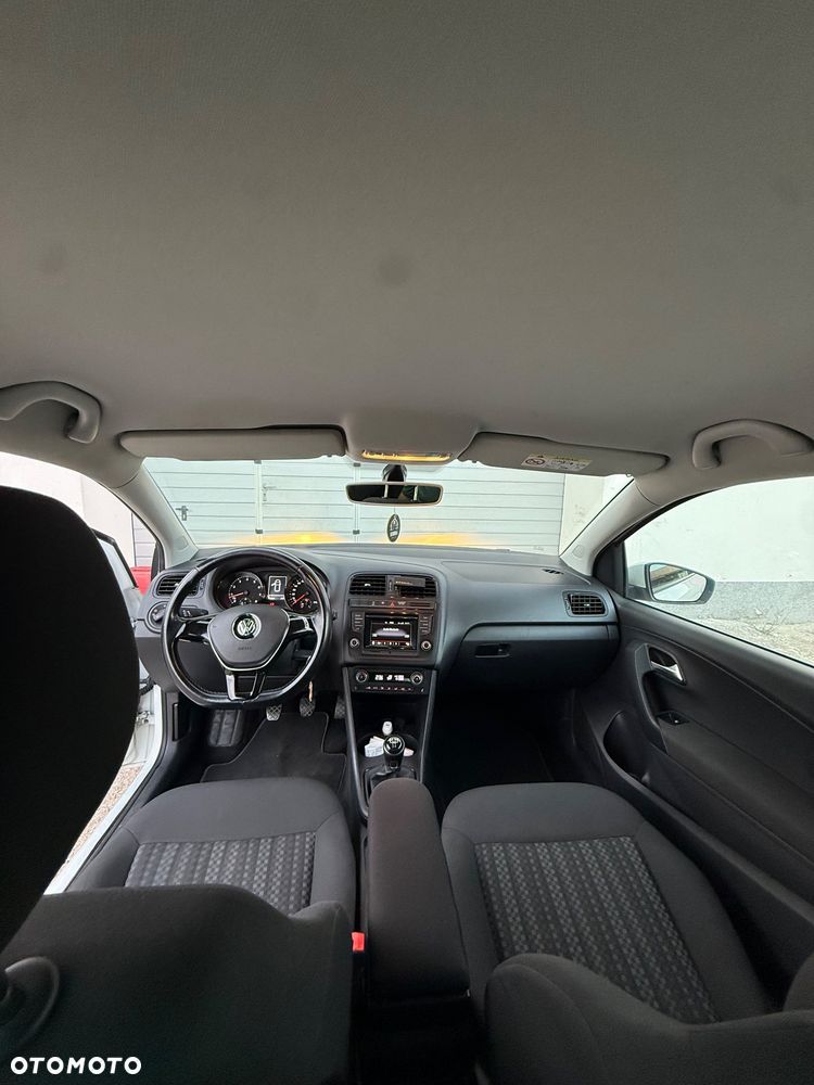 Volkswagen Polo - 9